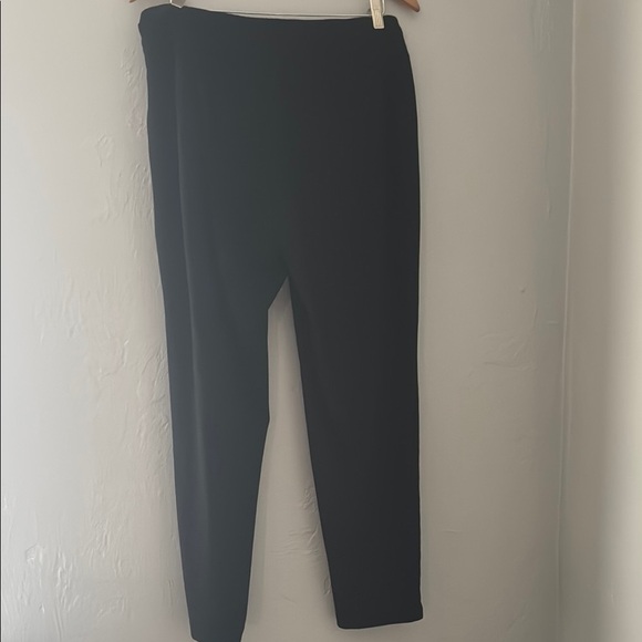 Athletic Works Black Leggings Streamlined Design 45 - Picture 4 of 6